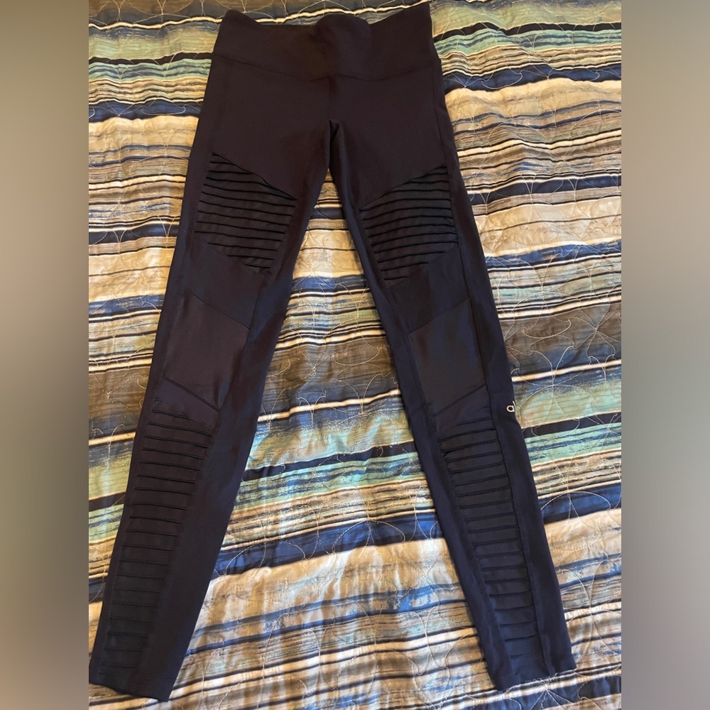 Alo Moto Leggings